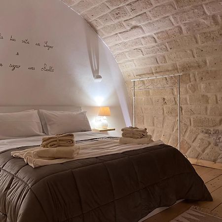 Epoca Suite House Trani Eksteriør billede